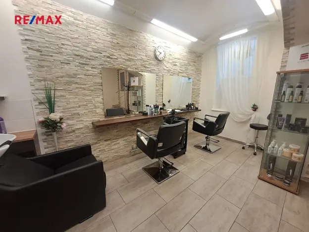 Pronájem obchodního prostoru, Praha - Vinohrady, Slezská, 52 m2