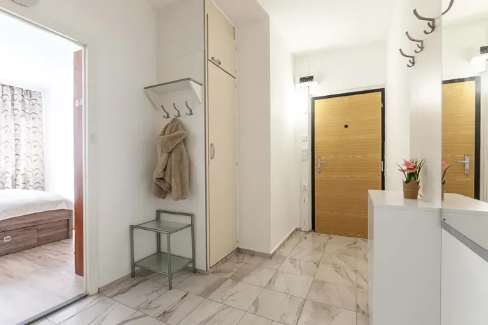 Prodej bytu 3+1, Praha - Hlubočepy, Lamačova, 62 m2