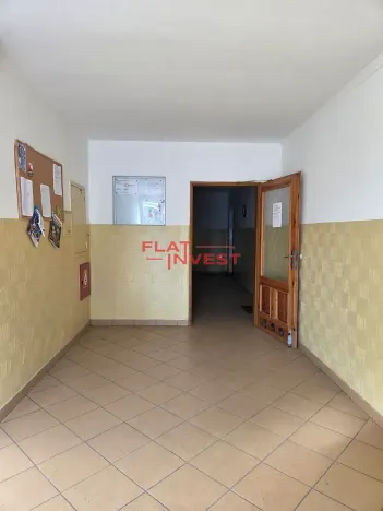 Pronájem bytu 1+1, Praha - Kobylisy, Akátová, 33 m2