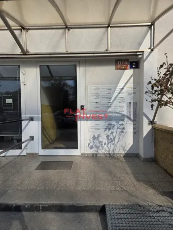 Pronájem bytu 1+1, Praha - Kobylisy, Akátová, 33 m2