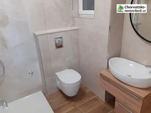 Prodej rodinného domu, Novalja, Chorvatsko, 111 m2