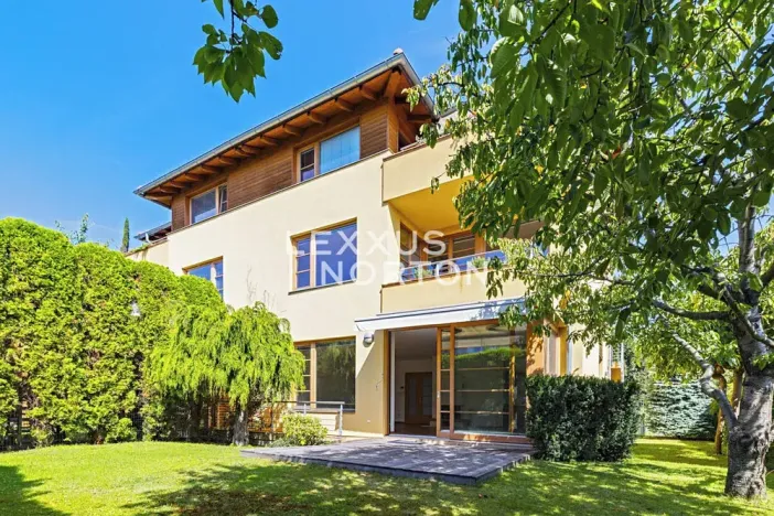 Pronájem rodinného domu, Praha - Jinonice, U dětského hřiště, 350 m2