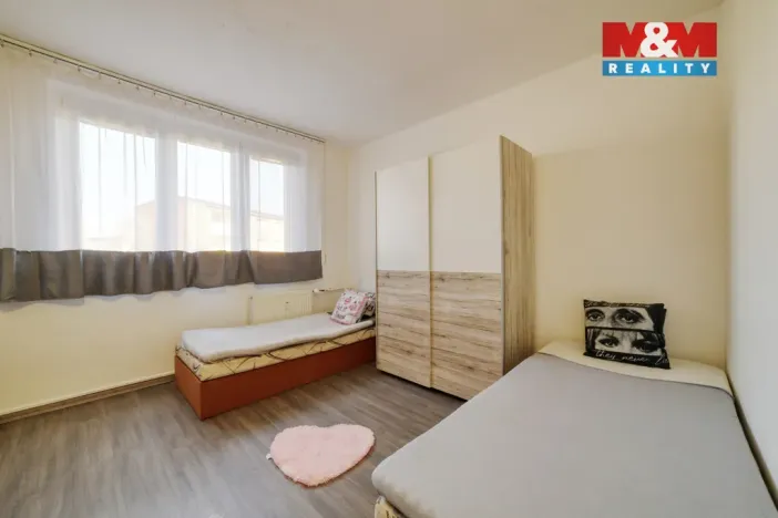 Prodej bytu 2+1, Bukovany, 51 m2