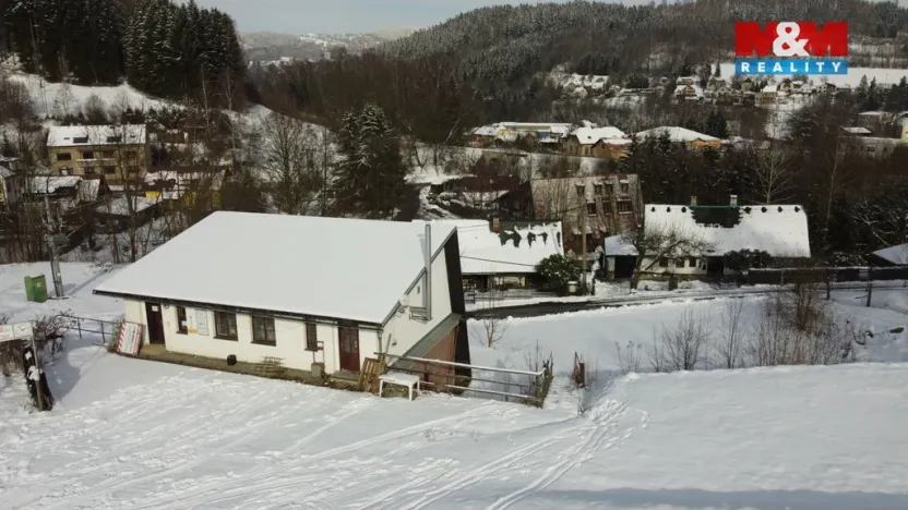 Prodej komerční nemovitosti, Plavy, 180 m2