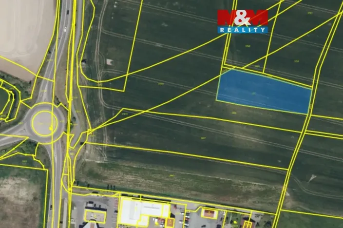 Prodej pole, Pardubice - Dražkovice, 722 m2