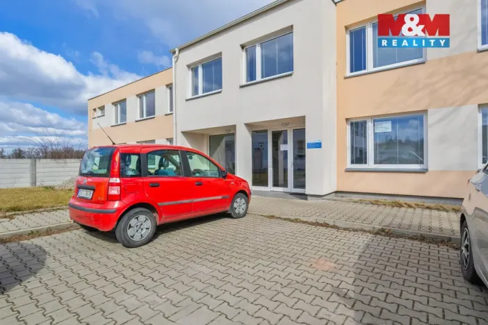 Pronájem kanceláře, Buštěhrad, U Panelárny, 30 m2