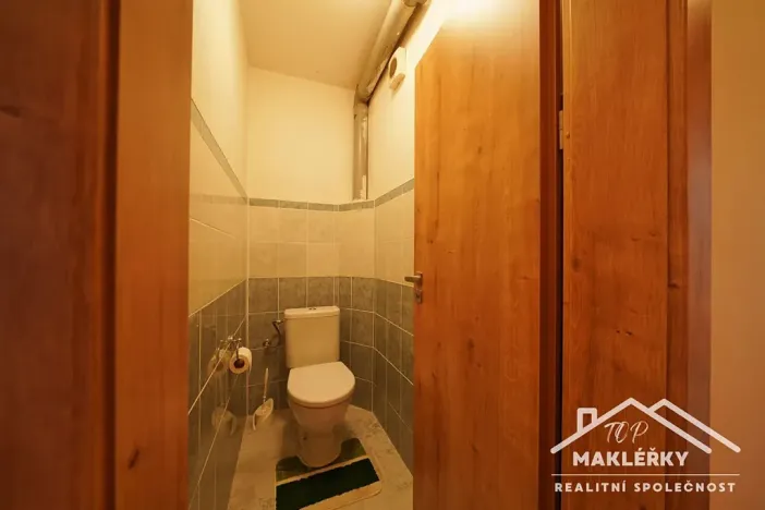 Prodej rodinného domu, Zásmuky, Sladkovského, 186 m2