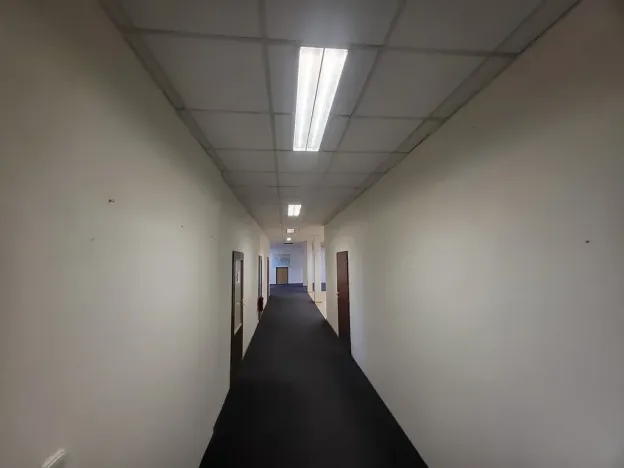 Pronájem kanceláře, Brno, Valchařská, 350 m2