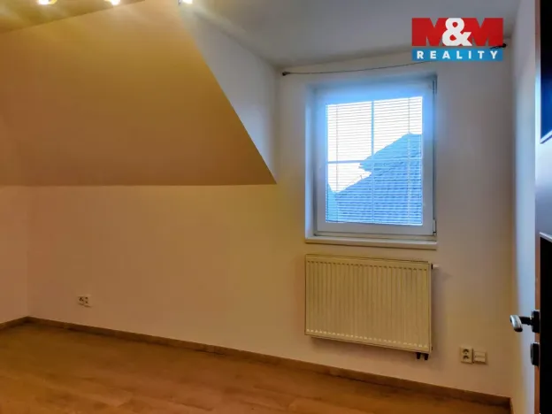 Pronájem rodinného domu, Jesenice - Osnice, Šalvějová, 120 m2