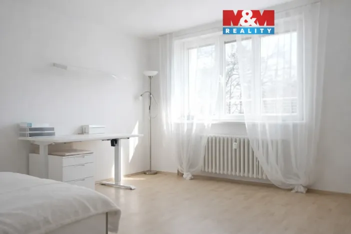 Pronájem bytu 1+1, Kladno, Na vyhaslém, 41 m2