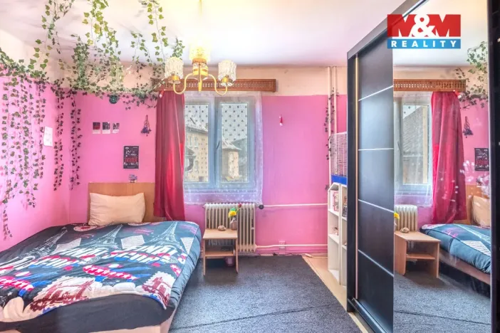 Prodej rodinného domu, Loučovice, 210 m2