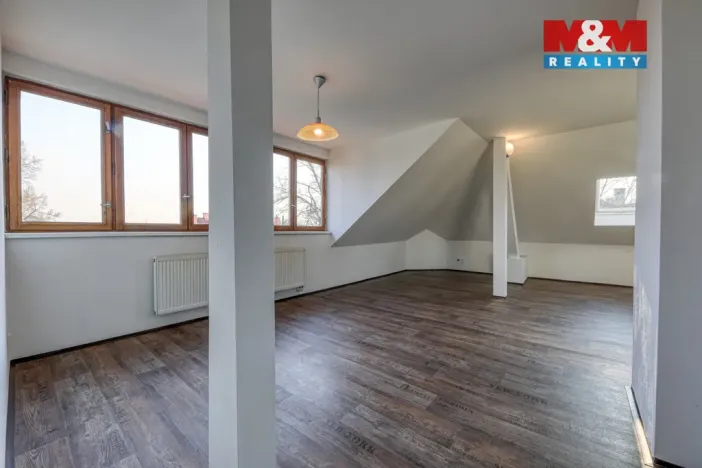 Prodej bytu 4+kk, Vejprnice, Dukelská, 108 m2
