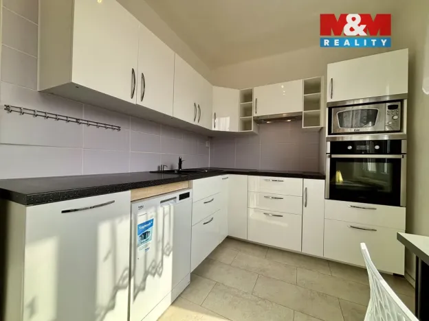 Prodej bytu 2+1, Ostrava - Poruba, Opavská, 57 m2