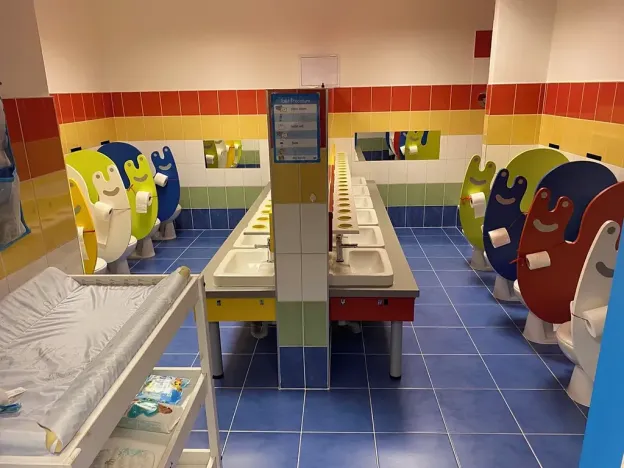 Pronájem komerční nemovitosti, Praha - Liboc, Na Džbánu, 500 m2