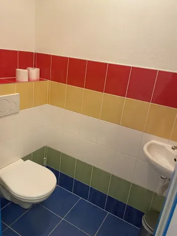 Pronájem komerční nemovitosti, Praha - Liboc, Na Džbánu, 500 m2