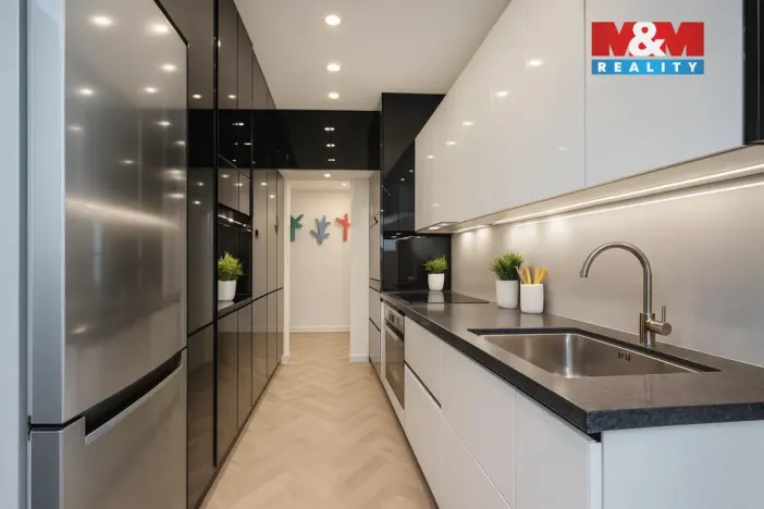 Prodej bytu 3+1, Praha - Bohnice, Katovická, 65 m2