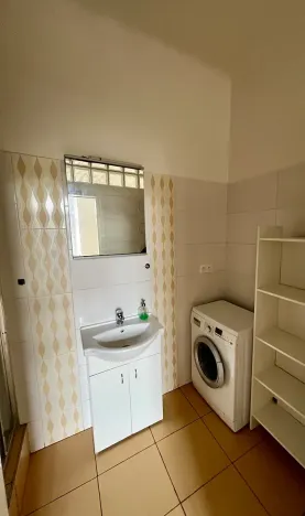 Pronájem bytu 2+kk, Praha - Smíchov, Na Neklance, 42 m2