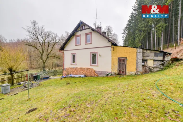 Prodej rodinného domu, Podhradí, 165 m2