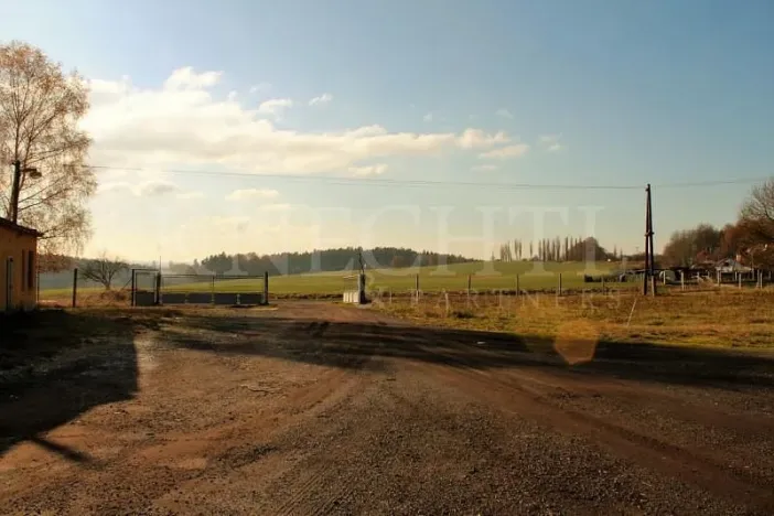 Prodej skladu, Zlatá, 10500 m2