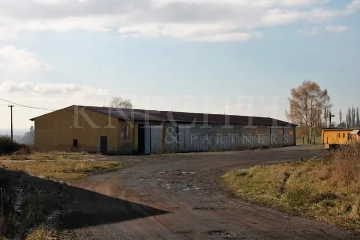 Prodej skladu, Zlatá, 10500 m2