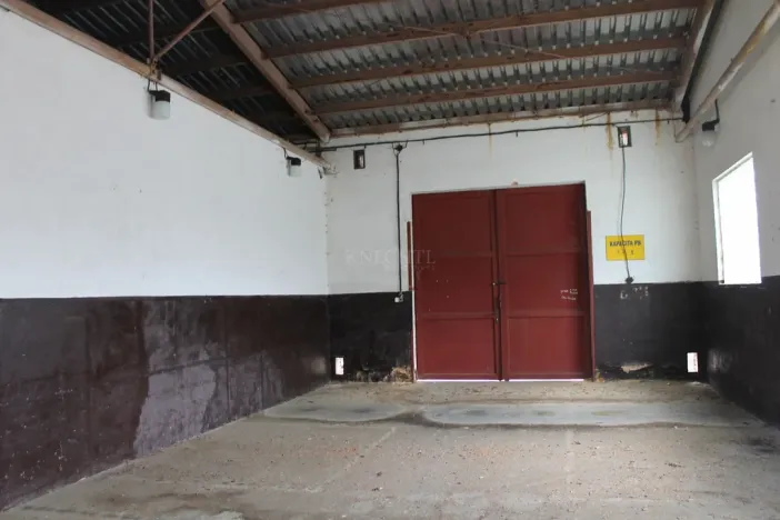 Pronájem skladu, Mariánské Lázně - Úšovice, 589 m2