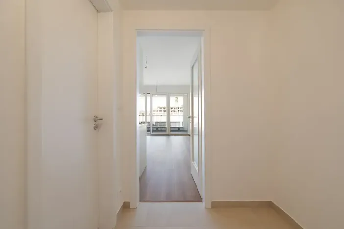 Pronájem bytu 1+kk, Praha - Hloubětín, Poděbradská, 32 m2