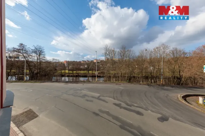 Prodej bytu 1+1, Karlovy Vary, Mattoniho nábřeží, 45 m2