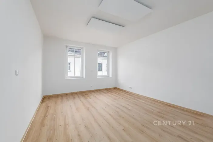 Prodej bytu 1+kk, Plzeň, Radyňská, 35 m2