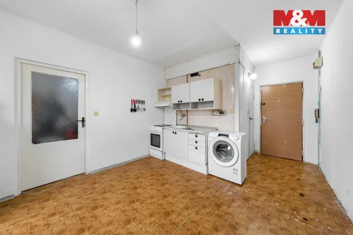 Prodej bytu 1+1, Ústí nad Labem - Neštěmice, Sibiřská, 35 m2