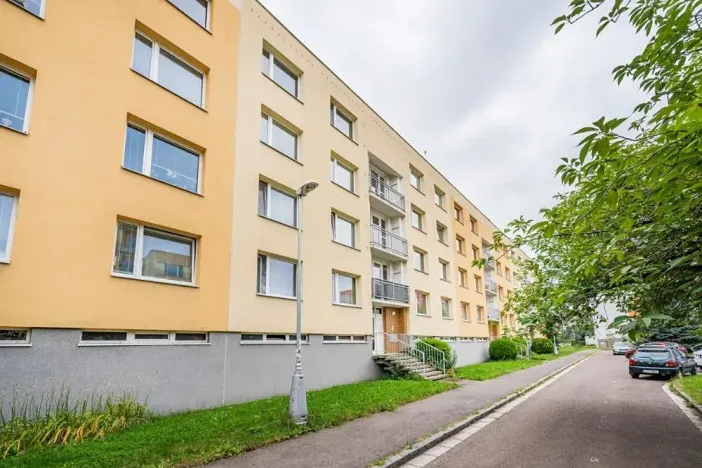 Pronájem bytu 1+1, Hradec Králové, Vysocká, 35 m2