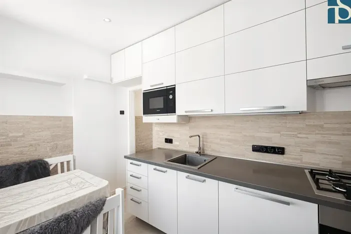 Pronájem bytu 3+1, Praha - Braník, Žalmanova, 67 m2