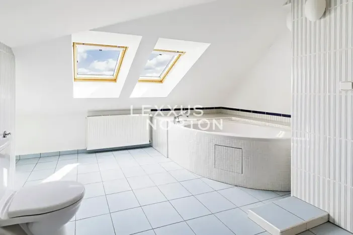 Pronájem vily, Průhonice, U Komárova, 610 m2