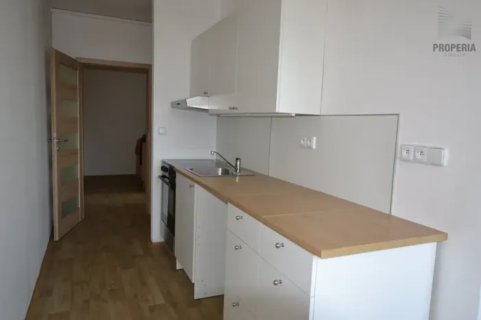 Pronájem bytu 2+1, Brno, Opálkova, 65 m2