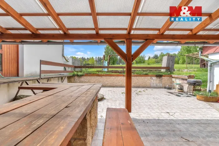 Prodej rodinného domu, Mostek - Souvrať, 344 m2