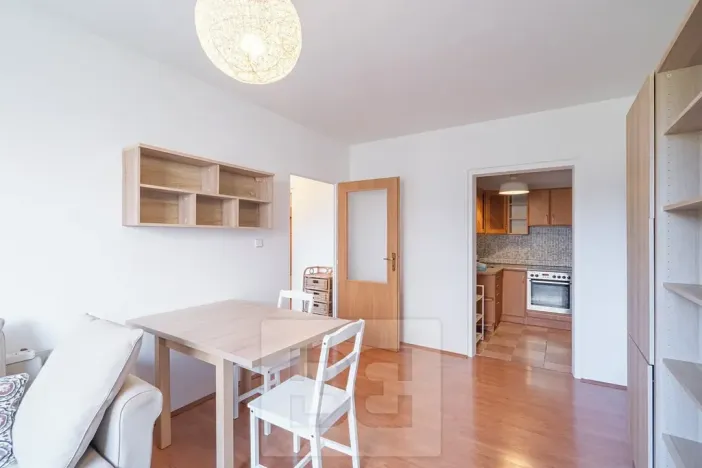 Pronájem bytu 2+kk, Praha - Ruzyně, Ciolkovského, 42 m2