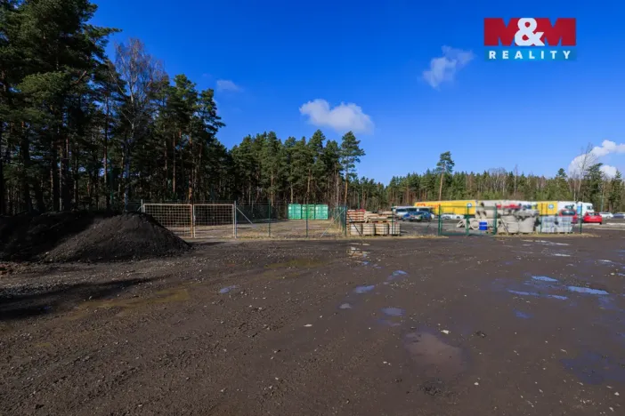 Pronájem komerční nemovitosti, Plzeň - Valcha, 1500 m2