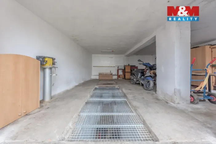 Prodej rodinného domu, Horní Počaply, 180 m2