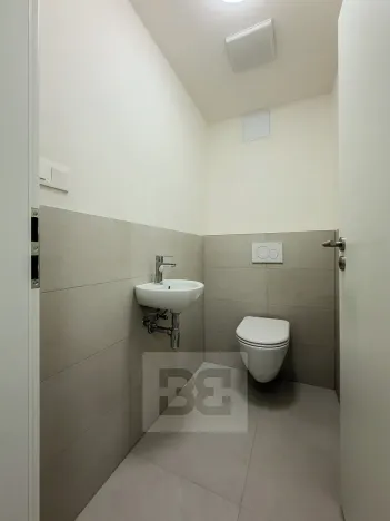 Pronájem bytu 3+kk, Přezletice, Pod Zahrady, 105 m2