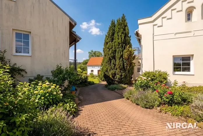 Prodej vícegeneračního domu, Jílové u Prahy, 952 m2