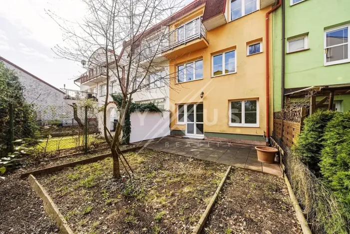 Prodej rodinného domu, Praha - Kyje, Stulíková, 375 m2