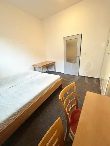 Pronájem bytu 4+1, Brno - Komárov, Komárovské nábřeží, 18 m2