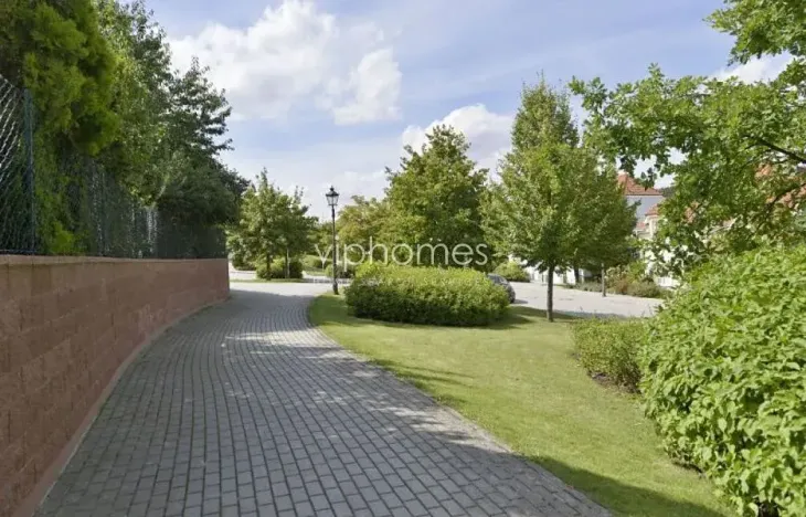 Pronájem rodinného domu, Praha - Nebušice, V oblouku, 212 m2