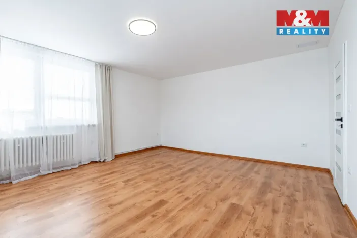 Prodej bytu 3+1, Nové Město na Moravě, Karníkova, 75 m2