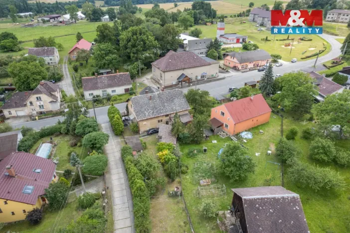 Prodej rodinného domu, Liptaň, 266 m2