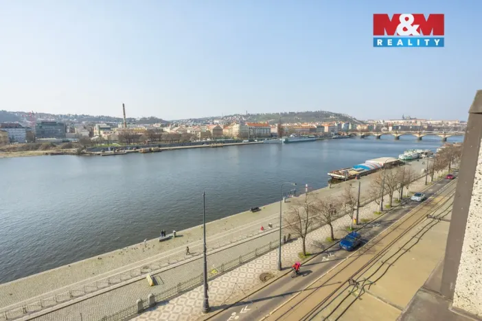Pronájem bytu 3+kk, Praha - Nové Město, Rašínovo nábřeží, 101 m2