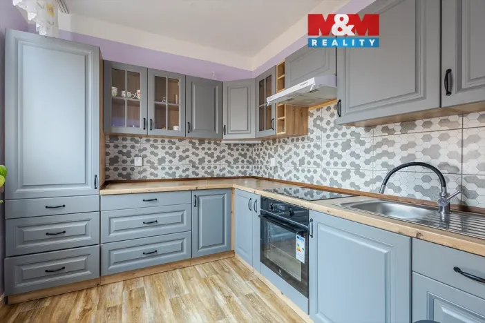 Prodej bytu 5+1, Česká Lípa, Červeného kříže, 86 m2