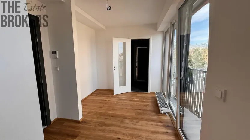 Prodej bytu 2+kk, Praha - Suchdol, U hotelu, 69 m2