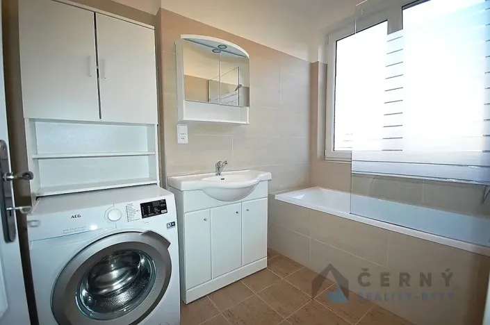 Pronájem bytu 3+1, Liberec, Husova, 83 m2