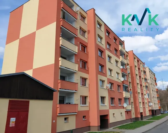 Prodej bytu 3+1, Loket, Sportovní, 70 m2