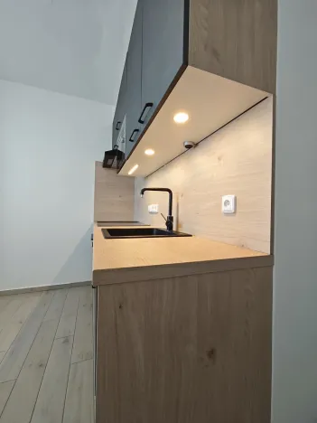 Pronájem bytu 1+1, Vsetín, Bratří Hlaviců, 35 m2